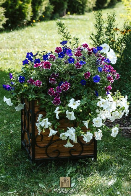 Blumentopf / Pflanzkübel 50 x 50 cm