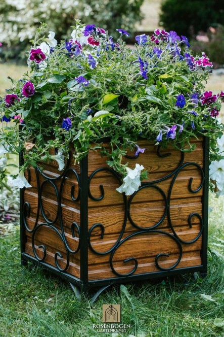 Blumentopf / Pflanzkübel 50 x 50 cm