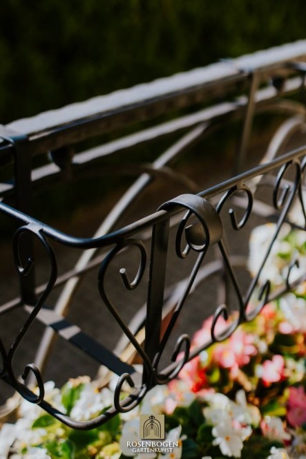 Blomkrukorfür Balkon/Geländer