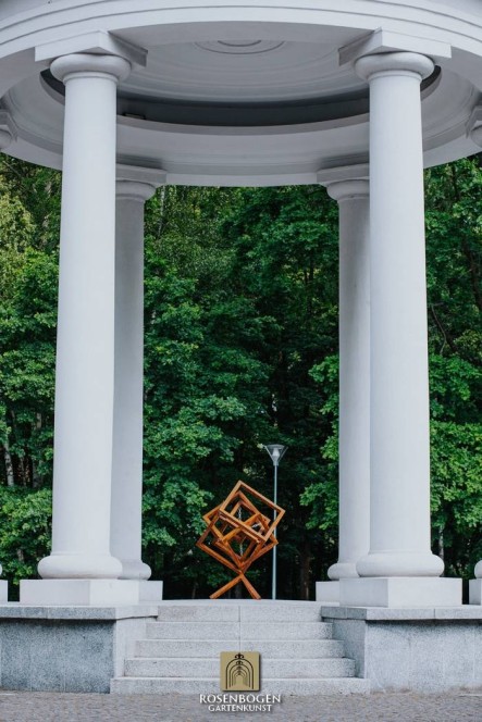 Trädgårdsdekoration CUBE